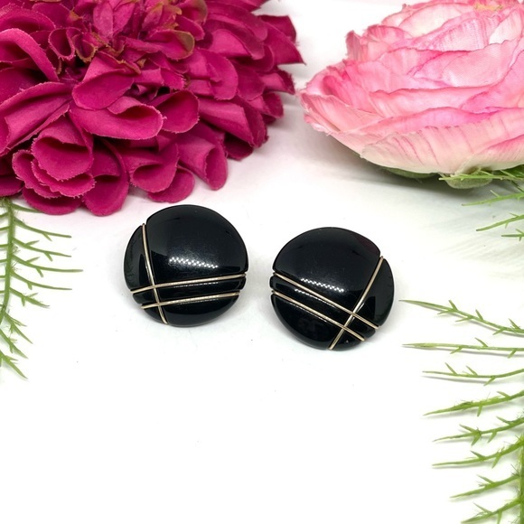 Vintage Jewelry - VINTAGE⚜️RARE NAPIER Black & Gold Abstract Clip Earrings